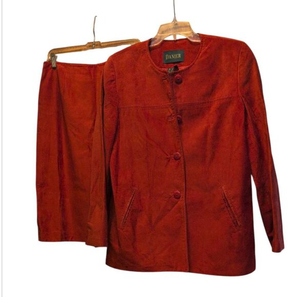 Vintage 80S Danier Red Suede Leather Blazer and Skirt Suit Set Women's size 8/10 - Picture 1 of 15
